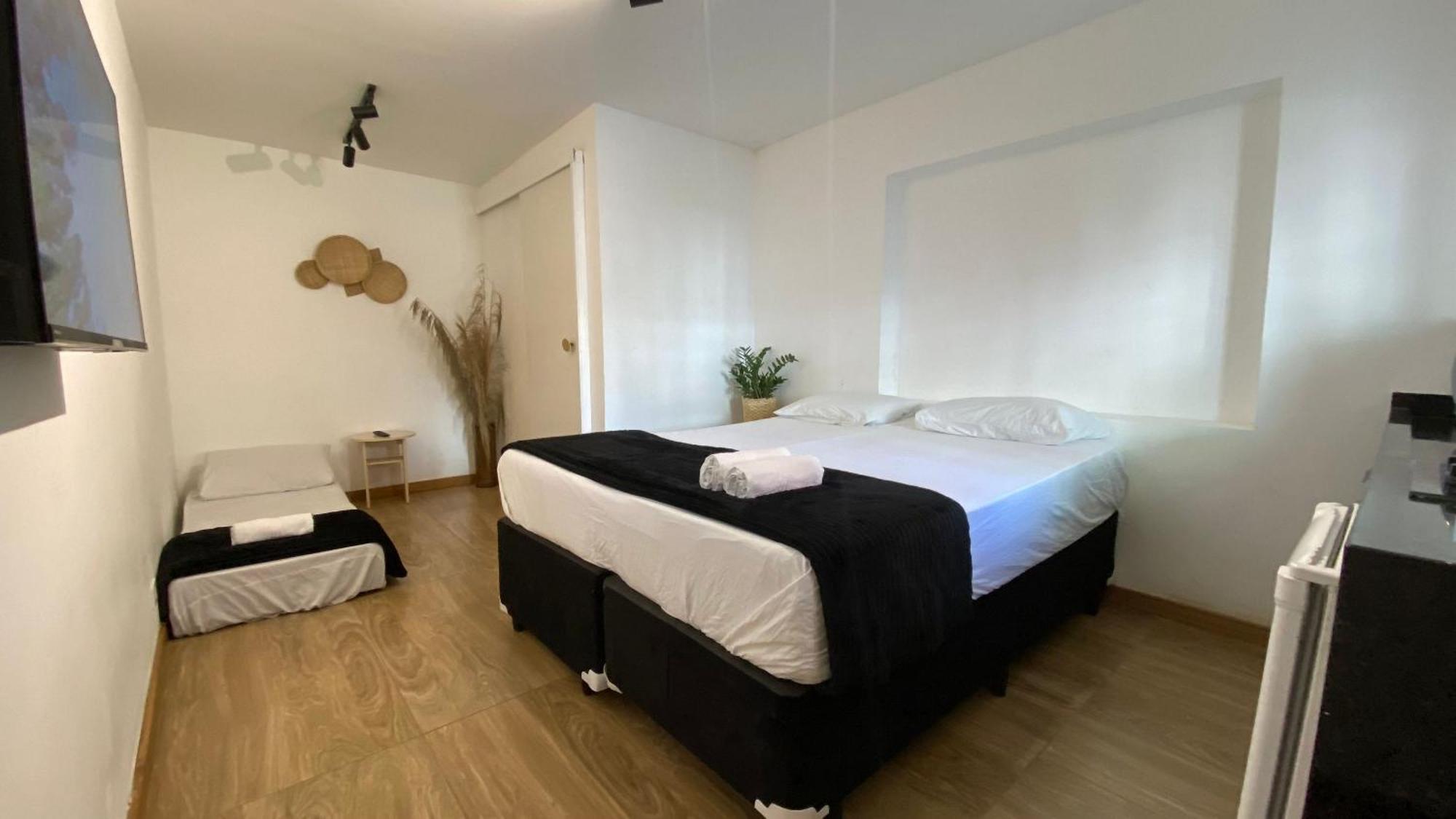 Studios E Quartos Privativos Na Chacara Santo Antonio Сан-Пауло Экстерьер фото